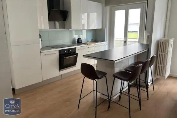 Appartement à louer 2 pièces 50m²