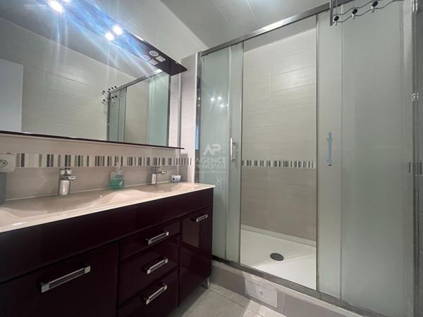 Appartement Pontoise 5 pièce(s) 94.54m2 €230 000 ** - Référence 11101