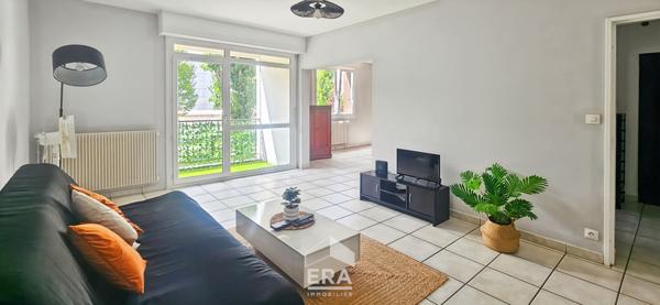 BORDEAUX CAUDERAN - Limite Mérignac Appartement 93 m² au 1er étage - Balcon - Calme