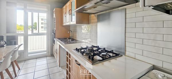 BORDEAUX CAUDERAN - Limite Mérignac Appartement 93 m² au 1er étage - Balcon - Calme