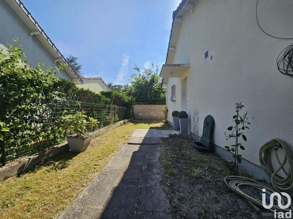 Maison 5 pièces de 100 m² à Avon (77210)