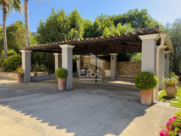 Villa grand standing  Mougins  264 m²  sur 1 644 m²