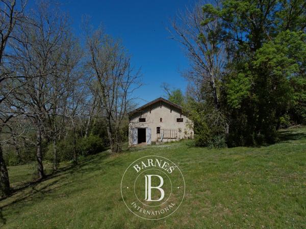 Lavaur, Château  750 m² à vendre