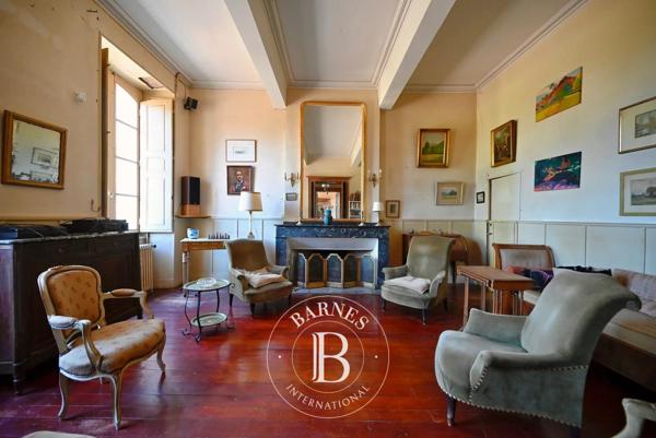 Lavaur, Château  750 m² à vendre