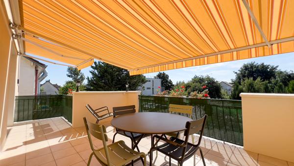 Appartement 4 pièce(s) 83 m2 avec terrasse