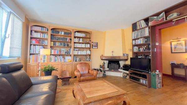 Appartement 4 pièce(s) 83 m2 avec terrasse