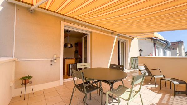 Appartement 4 pièce(s) 83 m2 avec terrasse