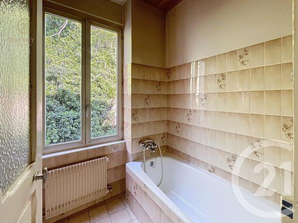 Appartement F4 à vendre  5 pièces - 97,38 m2 VIENNE - 38