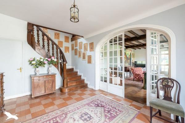 Maison à vendre |  Saint-Aubin |  12 pièces | 393 m²