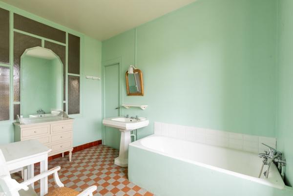 Maison à vendre |  Saint-Aubin |  12 pièces | 393 m²