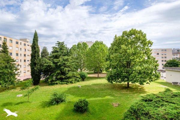 Appartement à vendre 260 000 € Oullins 3 p 69 m² DPE E