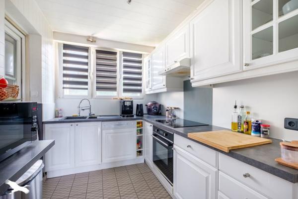 Appartement à vendre 260 000 € Oullins 3 p 69 m² DPE E