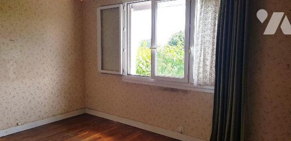 A VENDRE - A MENNETOU SUR CHER (41) - Une maison d'habitation édifiée sur sous-sol d'une surfac...