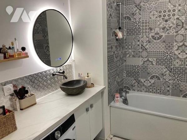 Appartement T3 en RDC (68,63 m² - 2 Chbres) + place de parking