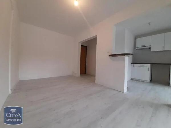 Appartement à louer 2 pièces 33.43m² Nîmes (30900)