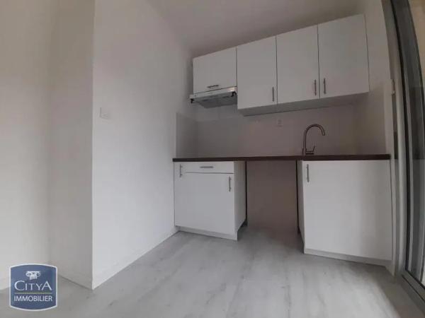 Appartement à louer 2 pièces 33.43m² Nîmes (30900)