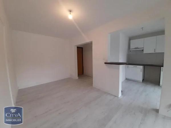 Appartement à louer 2 pièces 33.43m² Nîmes (30900)