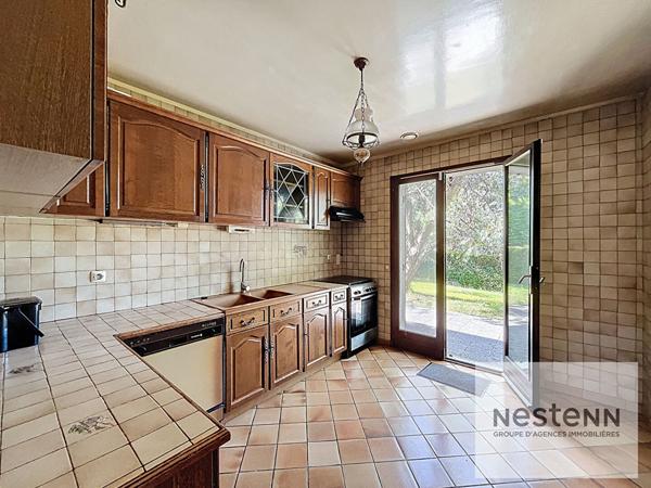 À vendre - Saint Germain les Arpajon - Proche des écoles, des commerces et des lignes de bus - grand terrain de 1400 m2 - vie de plain pied