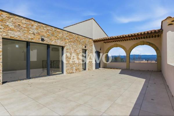 Vente Maison 10 pièces de 287m² - 13610 Le Puy-Sainte-Réparade