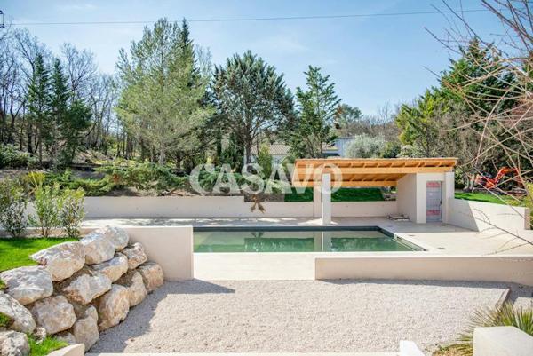 Vente Maison 10 pièces de 287m² - 13610 Le Puy-Sainte-Réparade