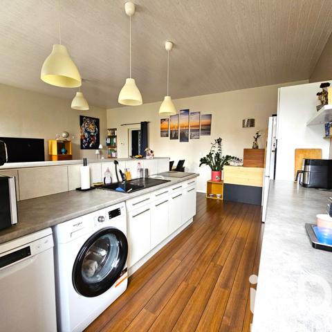 Appartement à vendre 3 pièces 76,3 m² Saint-Genest-Lerpt