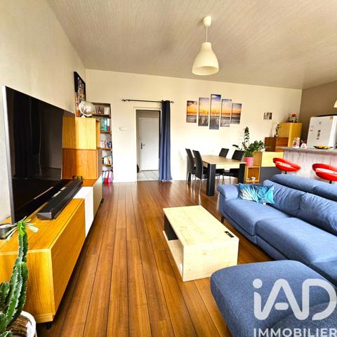 Appartement à vendre 3 pièces 76,3 m² Saint-Genest-Lerpt