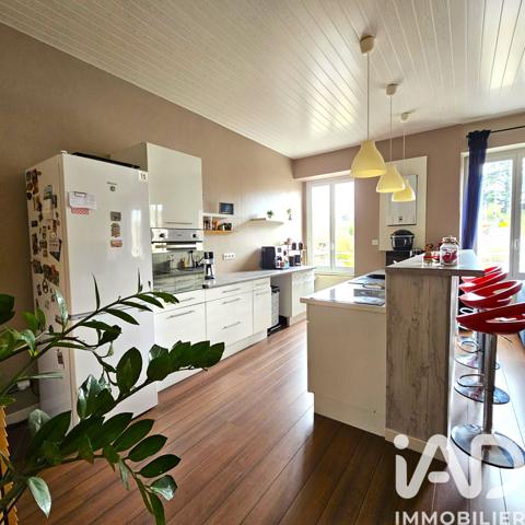 Appartement à vendre 3 pièces 76,3 m² Saint-Genest-Lerpt