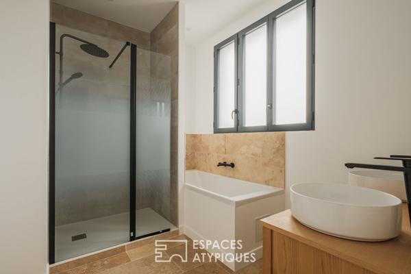 Esprit loft pour cette maison rénovée quartier Fétilly