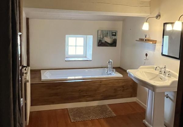 Maison de ville T5 centre