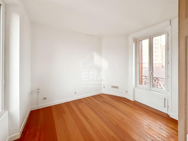 À VENDRE ? LOT DE 2 MAISONS - SECTEUR GARE - IDÉAL INVESTISSEUR