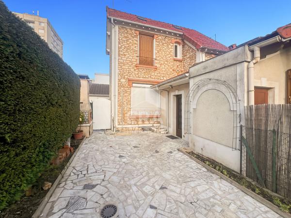À VENDRE ? LOT DE 2 MAISONS - SECTEUR GARE - IDÉAL INVESTISSEUR