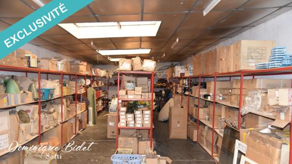 Grande maison de 333 M2- HANGARS 1240 M2