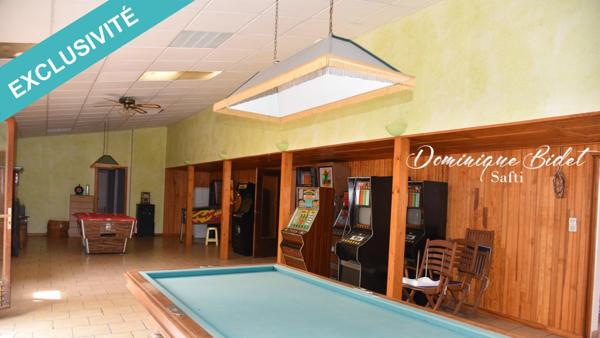 Grande maison de 333 M2- HANGARS 1240 M2