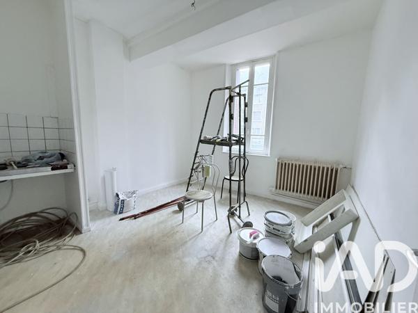 Immeuble à vendre 200 m² Sedan