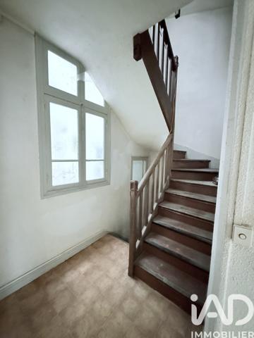 Immeuble à vendre 200 m² Sedan