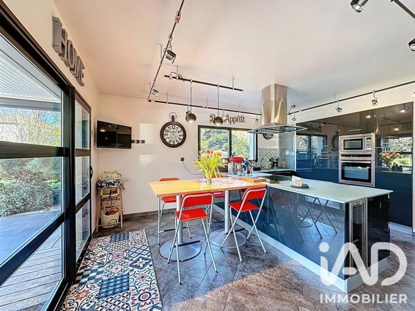 Maison à vendre 8 pièces 346 m² Franqueville-Saint-Pierre