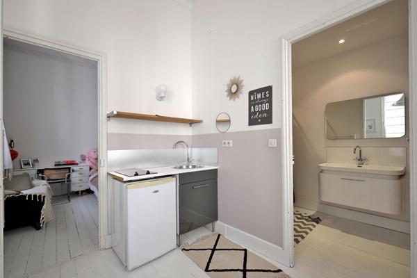 Maison de ville conviviale, extérieur et bassin quartier Carnot