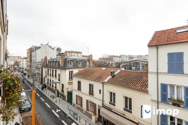 T3 lumineux de 48M2 métro Hoche - Travaux à prévoir