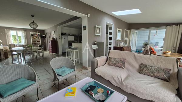 Enfin une maison avec six chambres à Saintes!