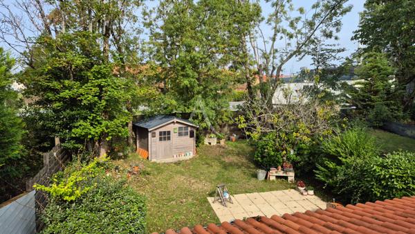 Enfin une maison avec six chambres à Saintes!