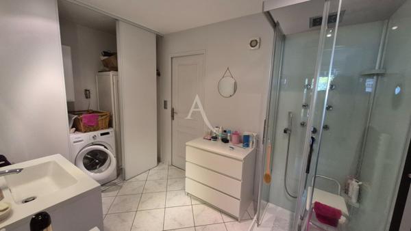 Enfin une maison avec six chambres à Saintes!