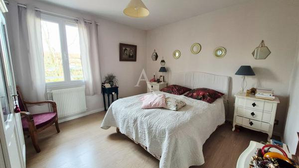 Enfin une maison avec six chambres à Saintes!