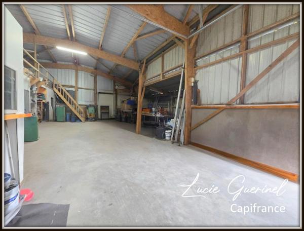 Bâtiment artisanal à vendre – Rougé (Emplacement n°1)