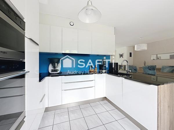 Maison T4/T5 - 145m2 avec piscine et garage à CEPET