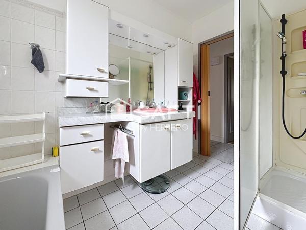 Maison T4/T5 - 145m2 avec piscine et garage à CEPET