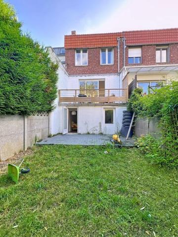 Maison mitoyenne 2 côtés Marcq-en-Baroeul 140.50 m²