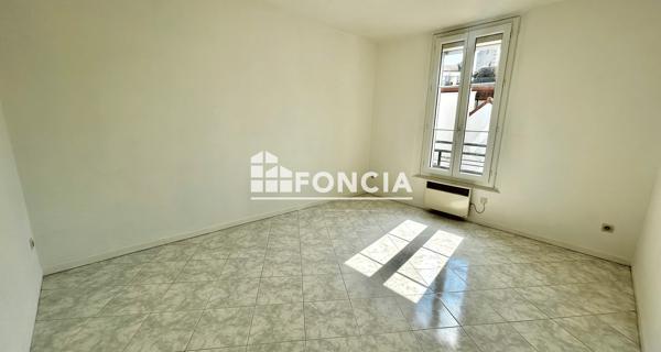 Location Appartement 2 pièces 31.76 m² - Montrouge 92120