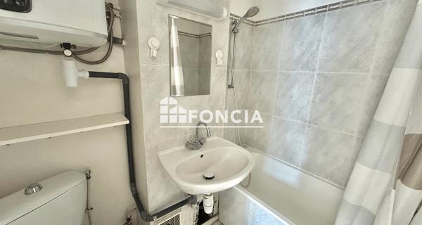 Location Appartement 2 pièces 31.76 m² - Montrouge 92120