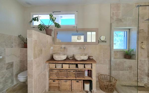 Maison à vendre    8 pièces • 233,55 m2 Cavaillon