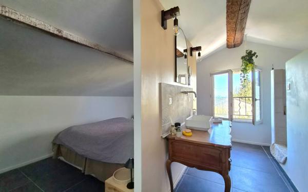 Maison à vendre    8 pièces • 233,55 m2 Cavaillon